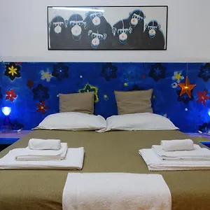 Bed & Breakfast Akasa Di Flock
