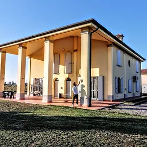 **** Affittacamere Di Andrea Bertolino Italia