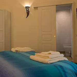 Bed & Breakfast Univercity