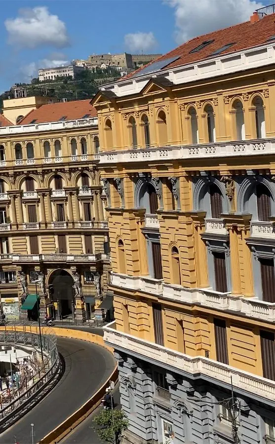 ** Bed & Breakfast Twice - Naples Duomo Bed and Breakfast Italia